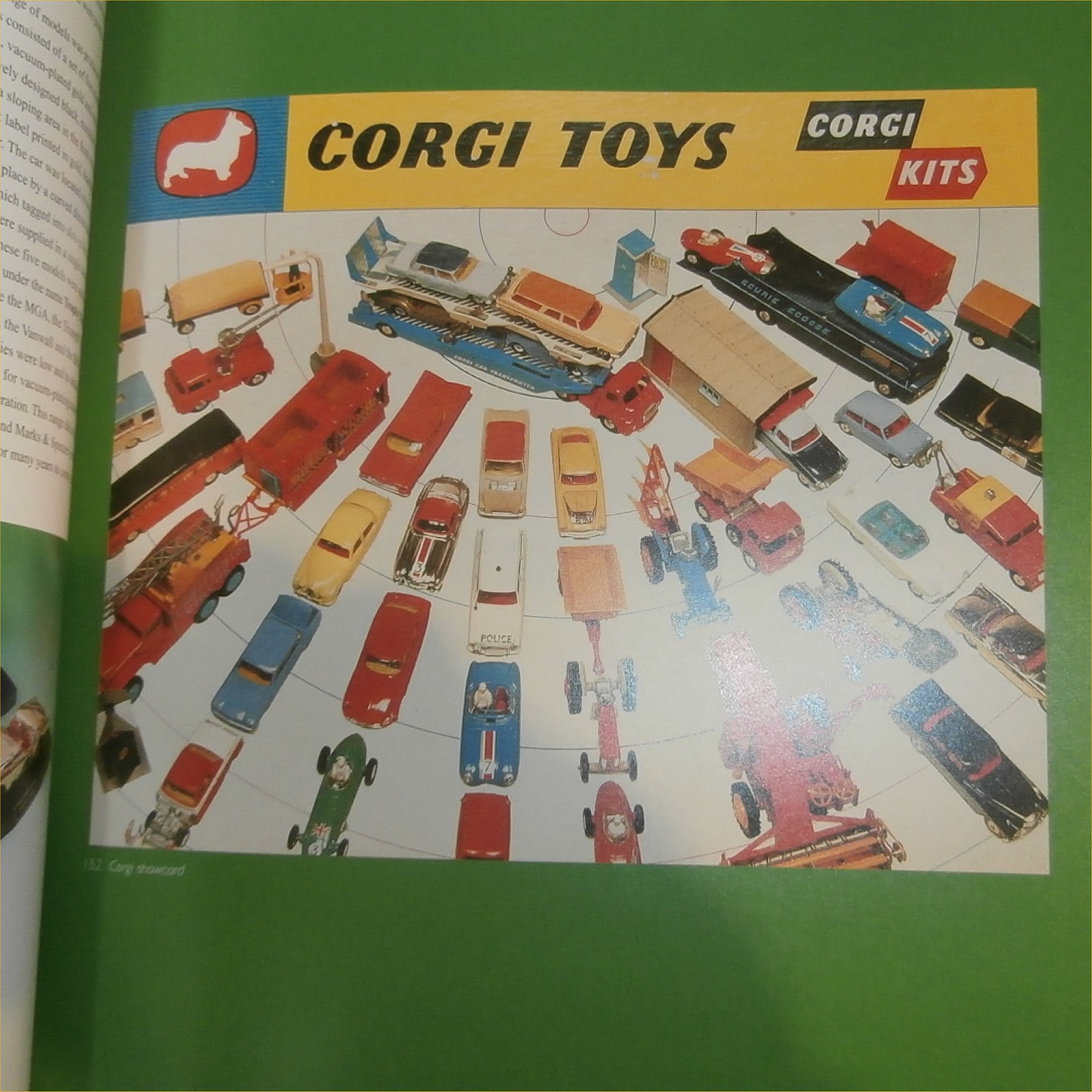 Corgi Toys 231 Triumph Herald (Red) Custom Box