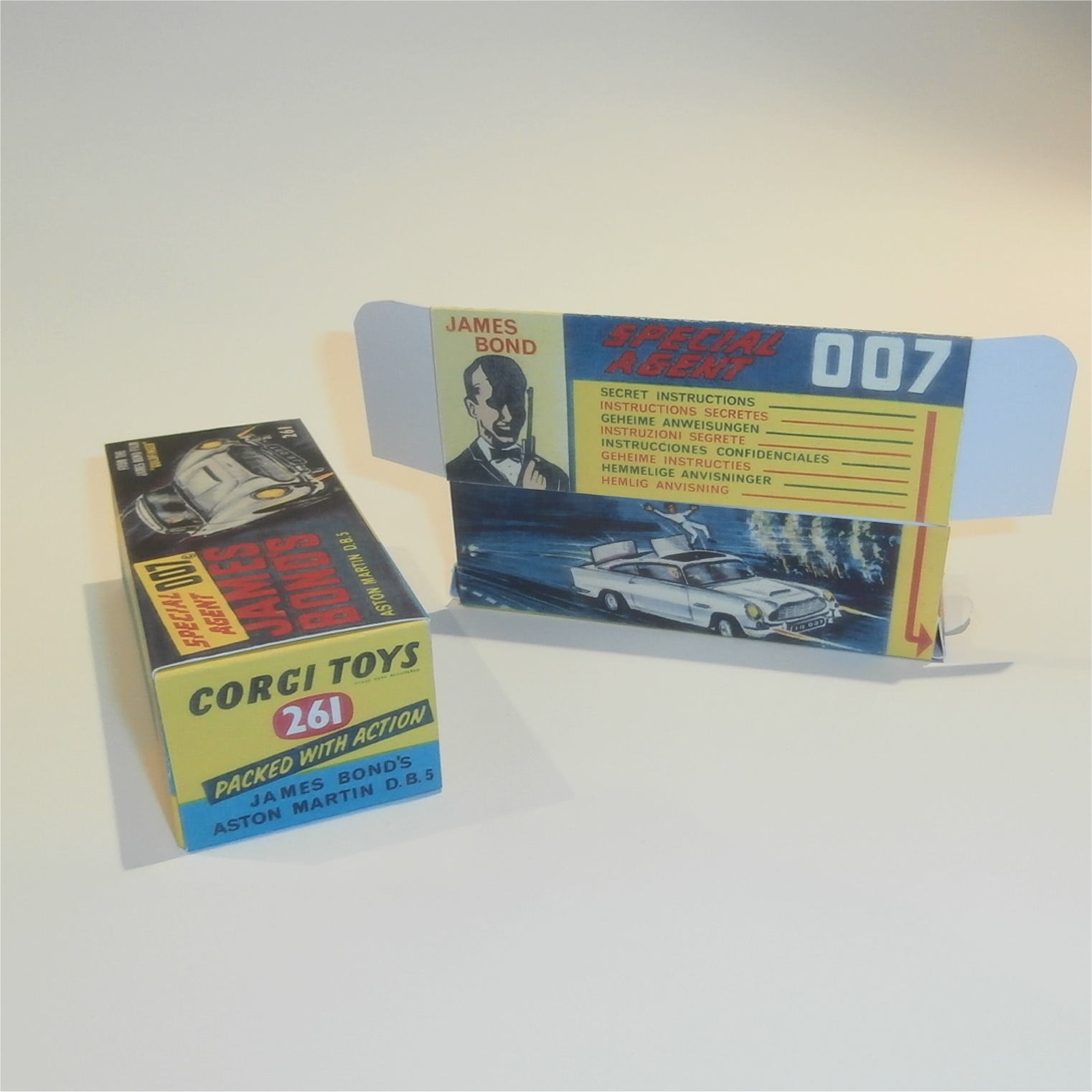 Corgi Toys 261 Aston Martin James Bond Gold Empty Repro Box
