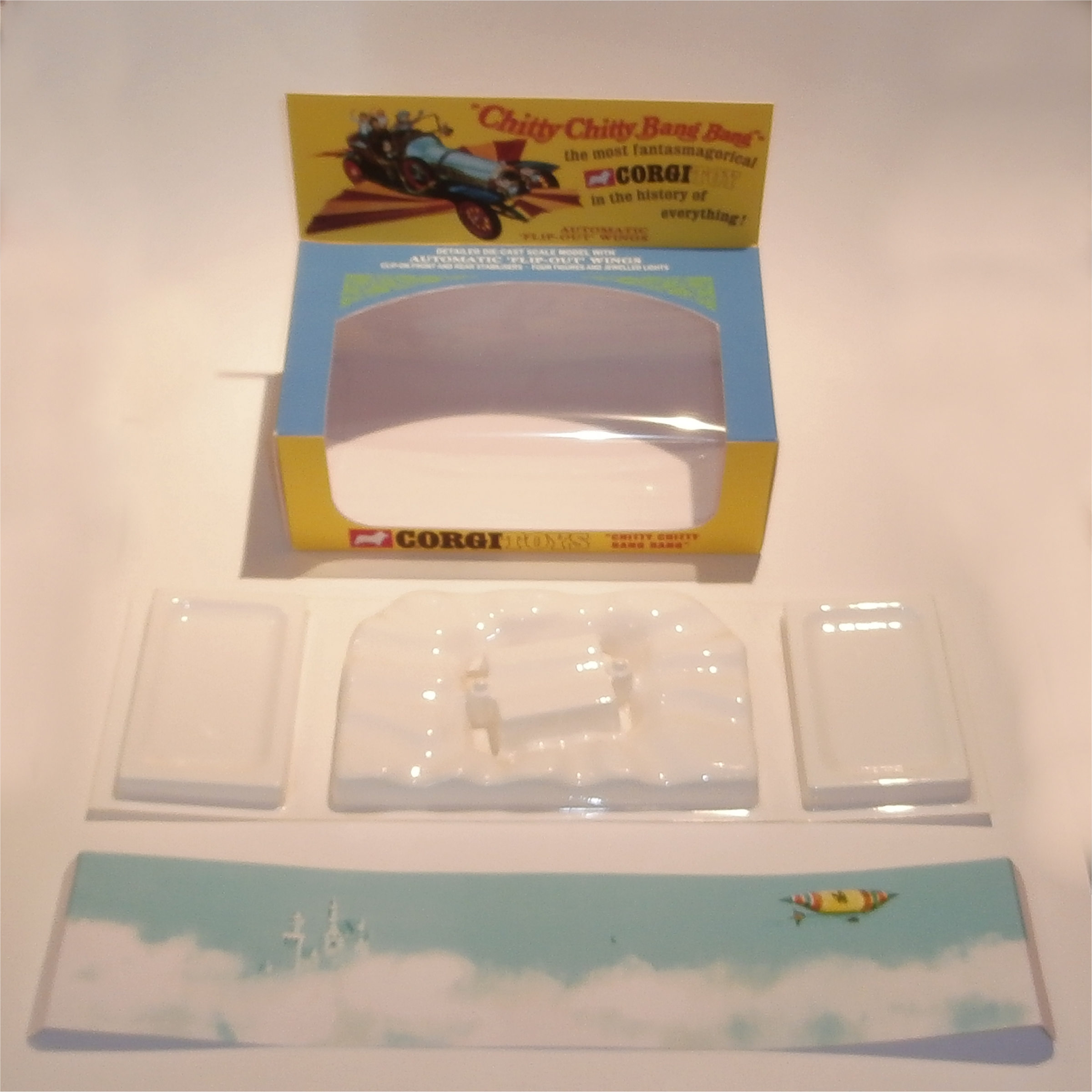 Corgi Toys 266 Chitty Chitty Bang Bang Empty Repro Box Set