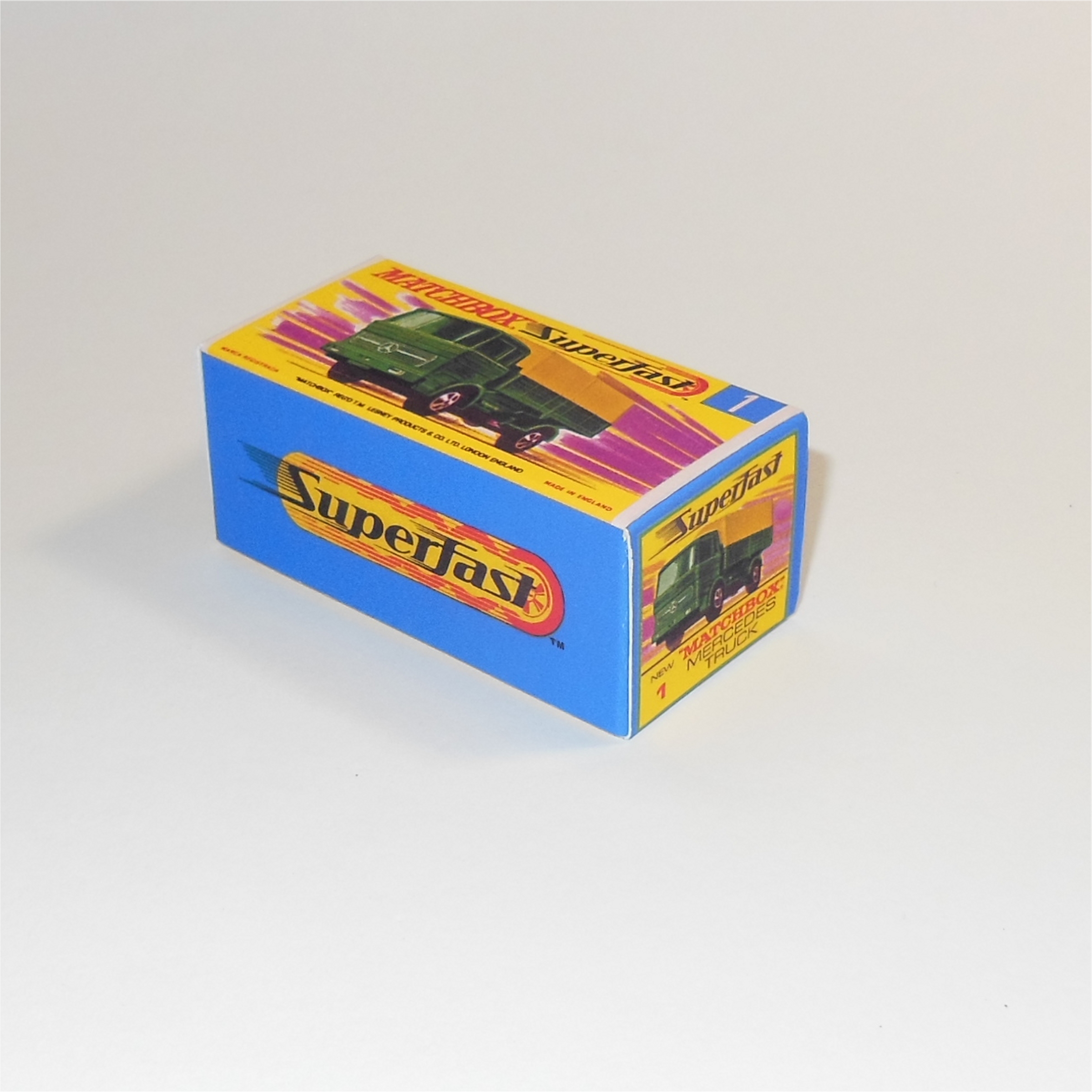 Matchbox Lesney Superfast 1e2 Mercedes Military Truck G Style Custom Box