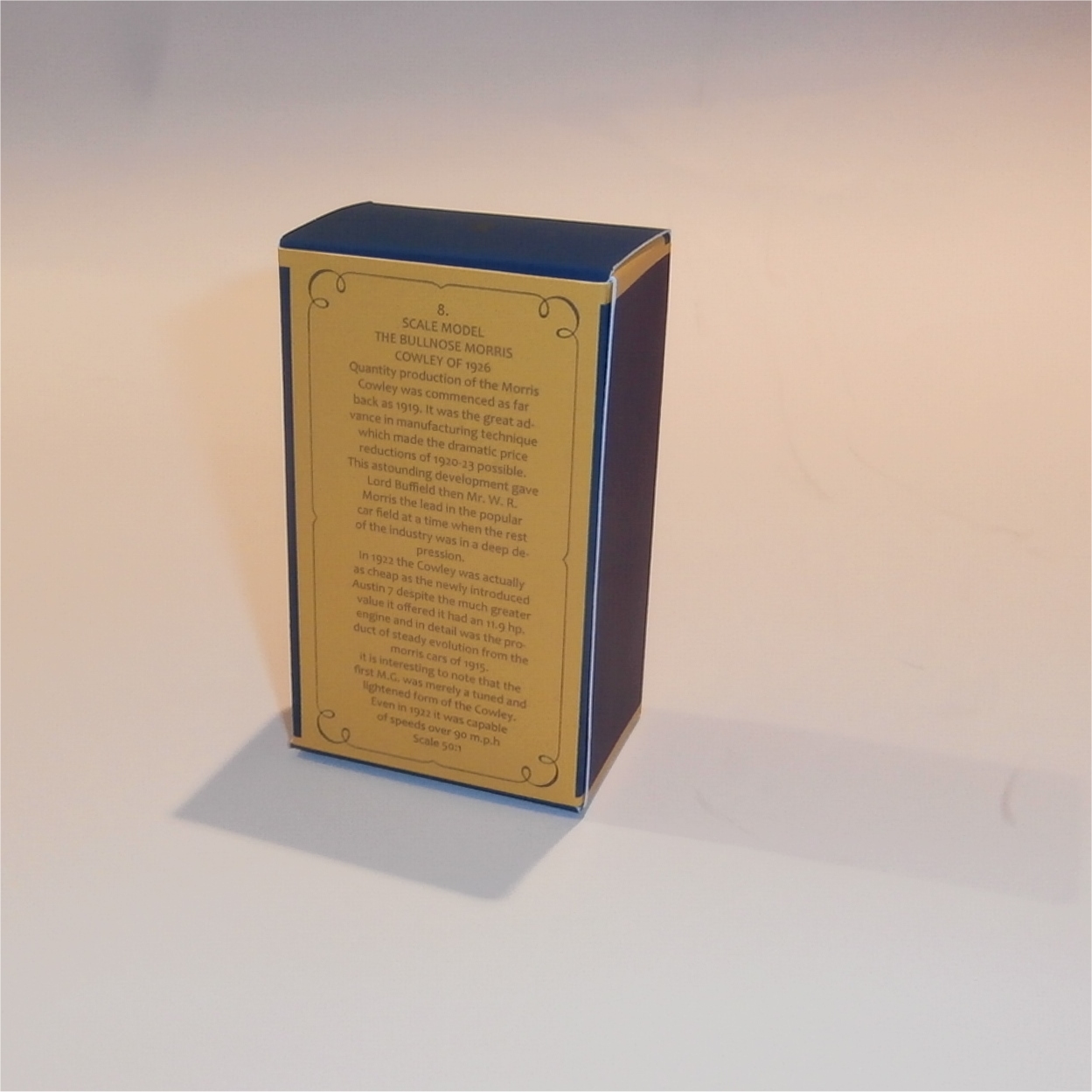 Matchbox Lesney Yesteryear 8 a 1926 Morris Cowley A Style Repro Box