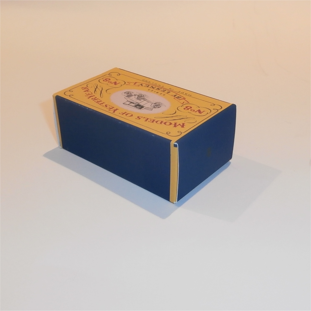 Matchbox Lesney Yesteryear 8 a 1926 Morris Cowley A Style Repro Box