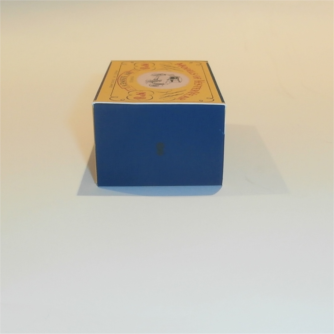 Matchbox Lesney Yesteryear 8 a 1926 Morris Cowley A Style Repro Box