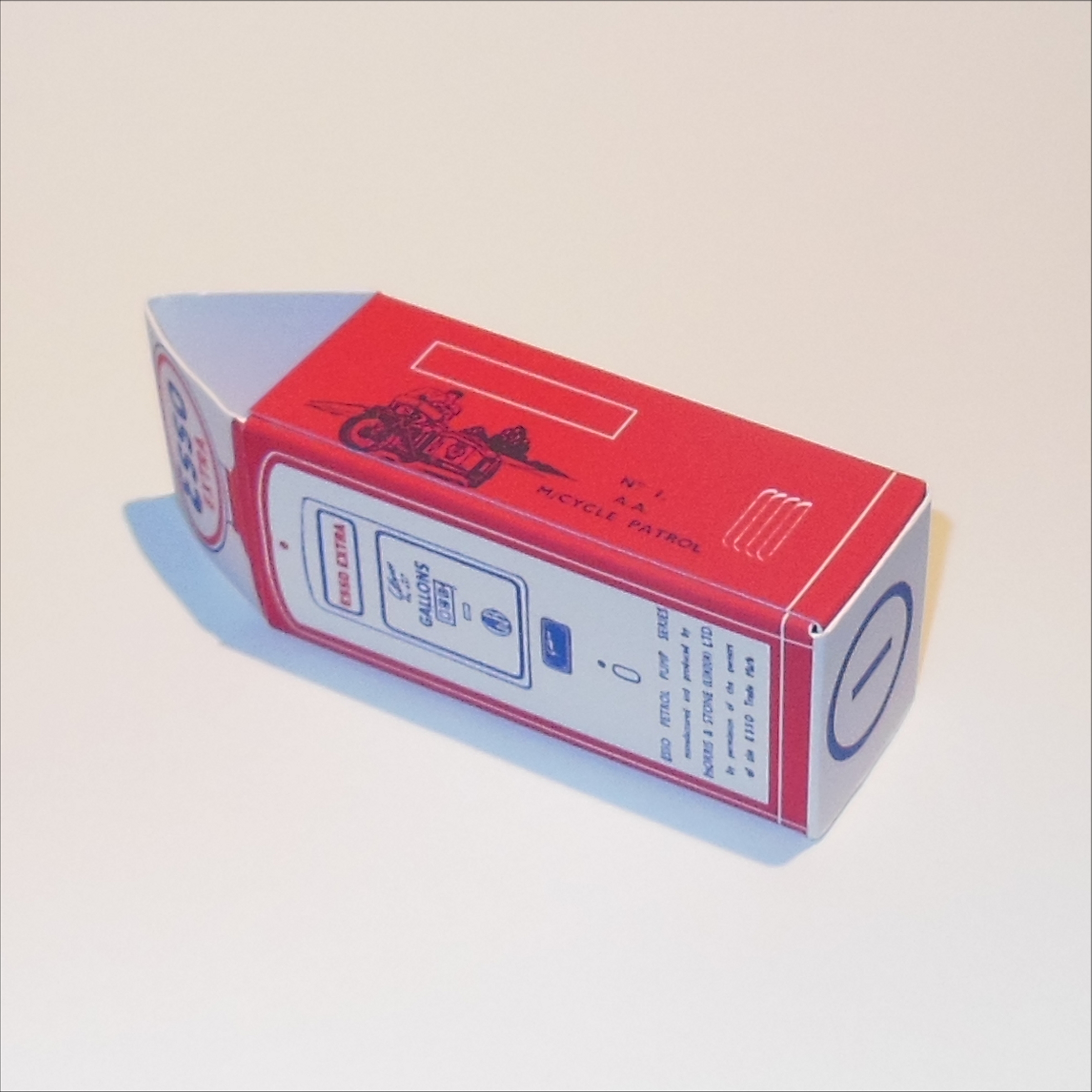 Morestone Esso Petrol Pump Series 1 AA Service Motor Cycle Repro Box
