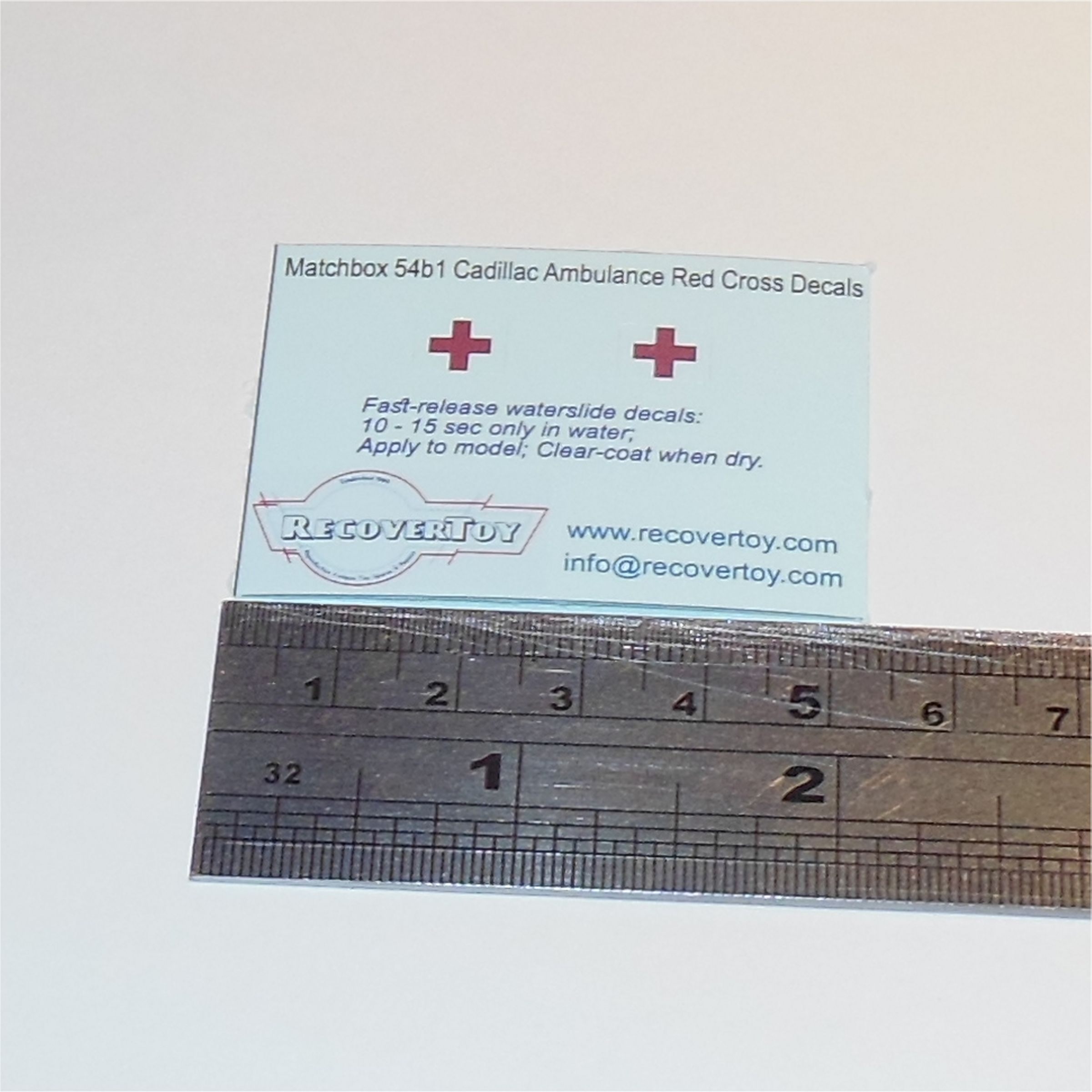 Matchbox Lesney 54b1 Cadillac Ambulance Red Cross Decals