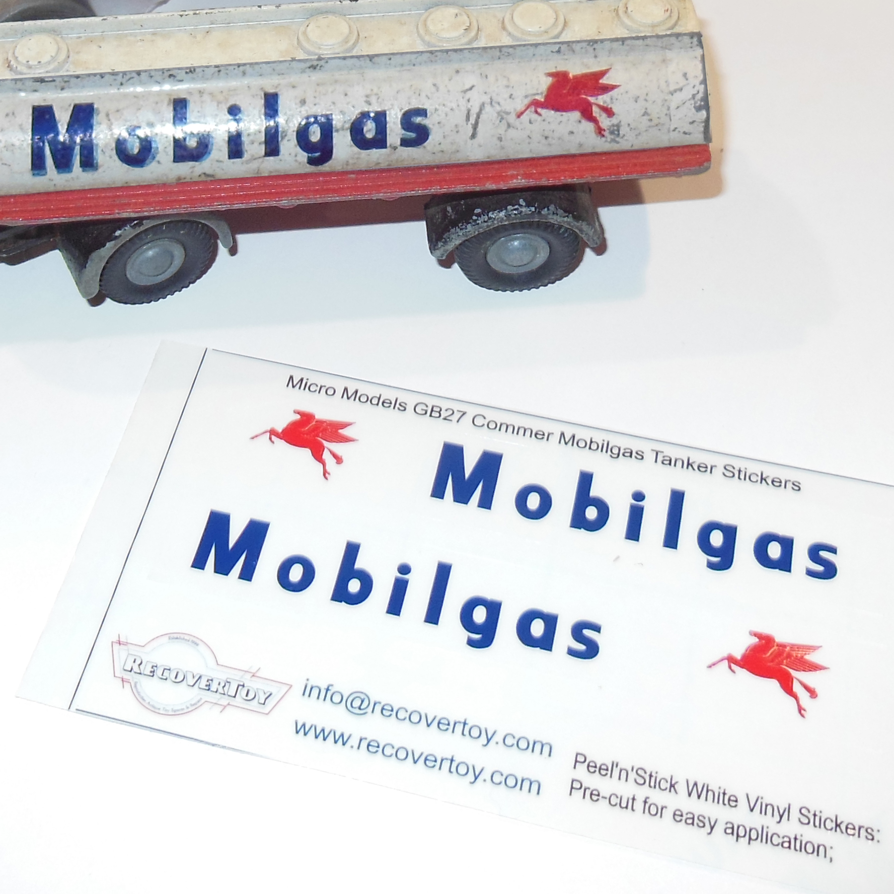 Micro Models G-27 Articulated Tanker Mobilgas Petrol Clear Background Stickers