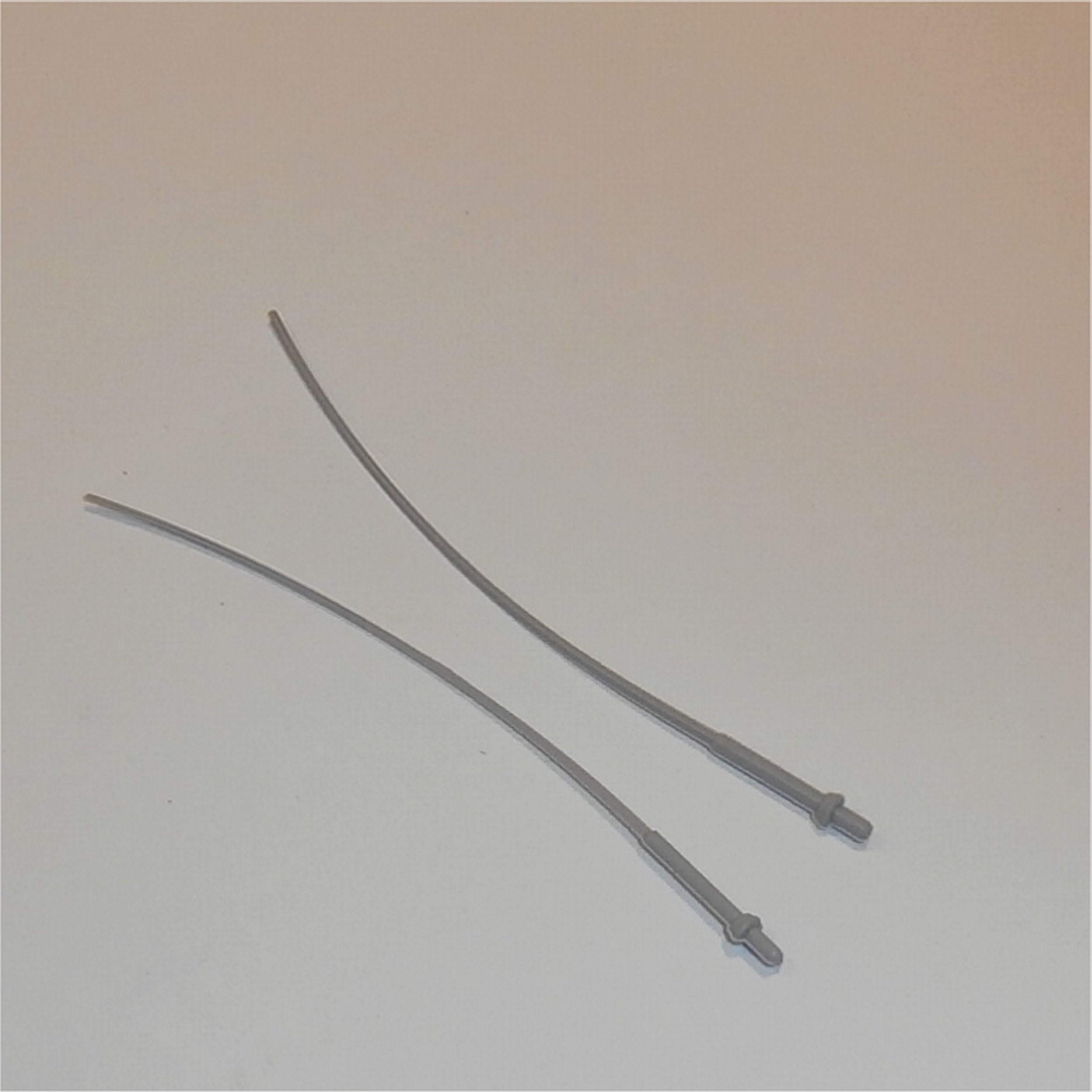 Scale Aerials 1:43 Pair of Whip Light Grey Antennas