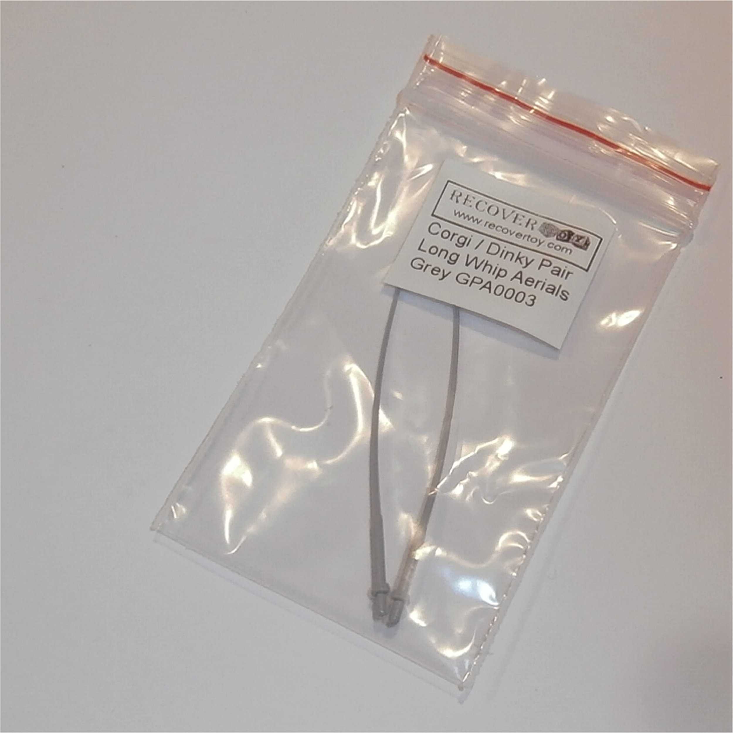 Scale Aerials 1:43 Pair of Whip Light Grey Antennas