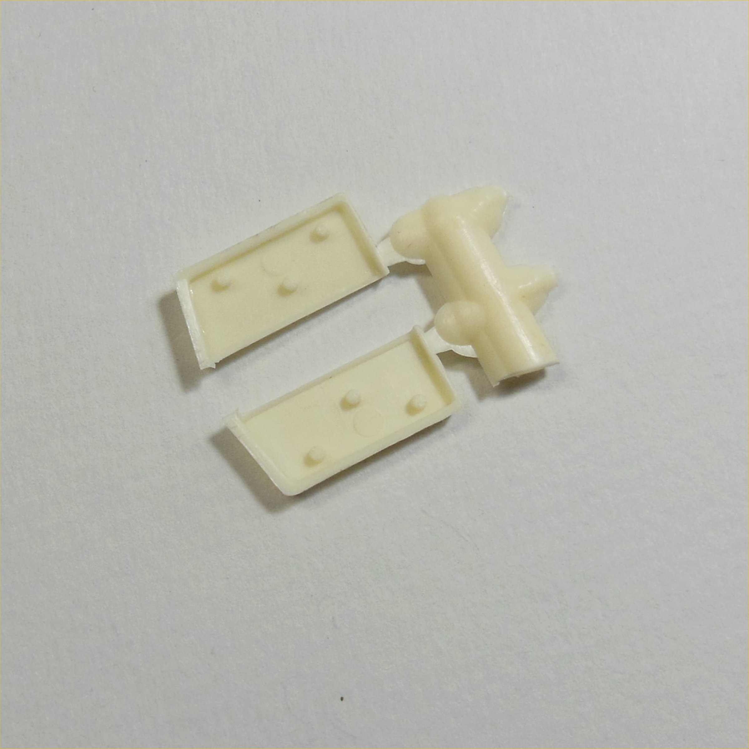 Corgi Toys 320 325 348 Ford Mustang Cream Plastic Door Trims