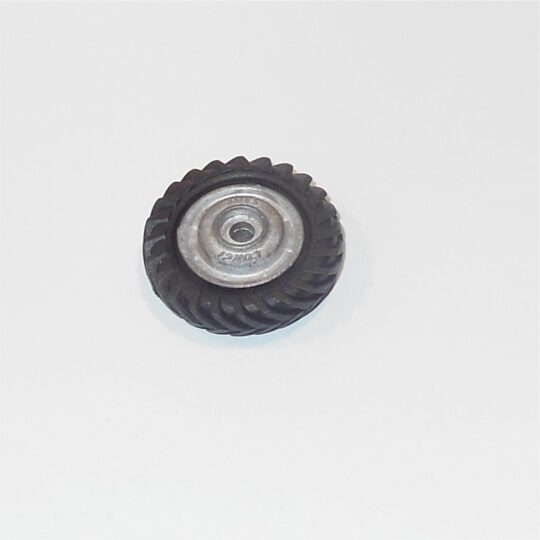 Corgi Toys 55 60 Fordson 50 53 57 Massey Tractor Rear Wheel Hub & Tyre