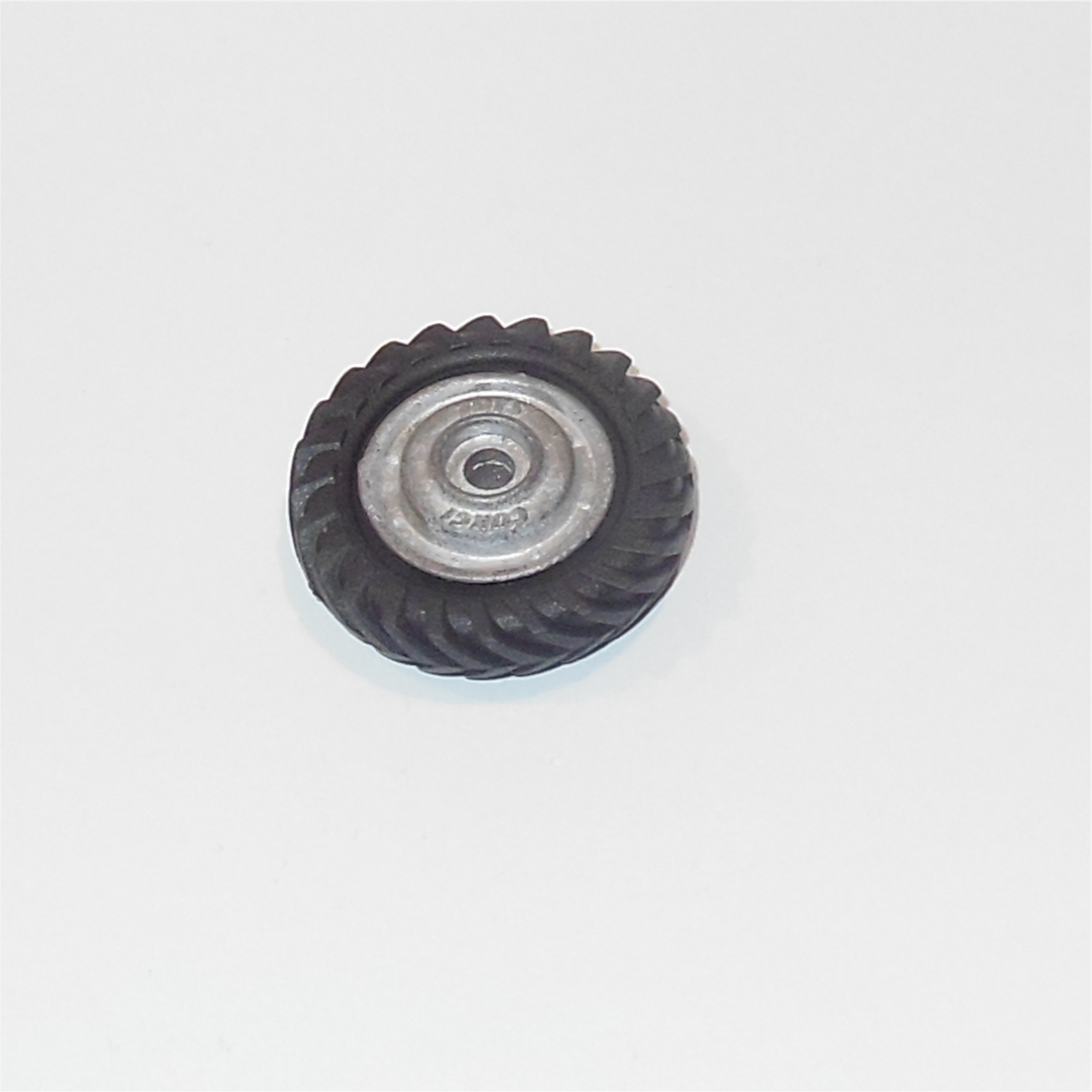 Corgi Toys 55 60 Fordson 50 53 57 Massey Tractor Rear Wheel Hub & Tyre