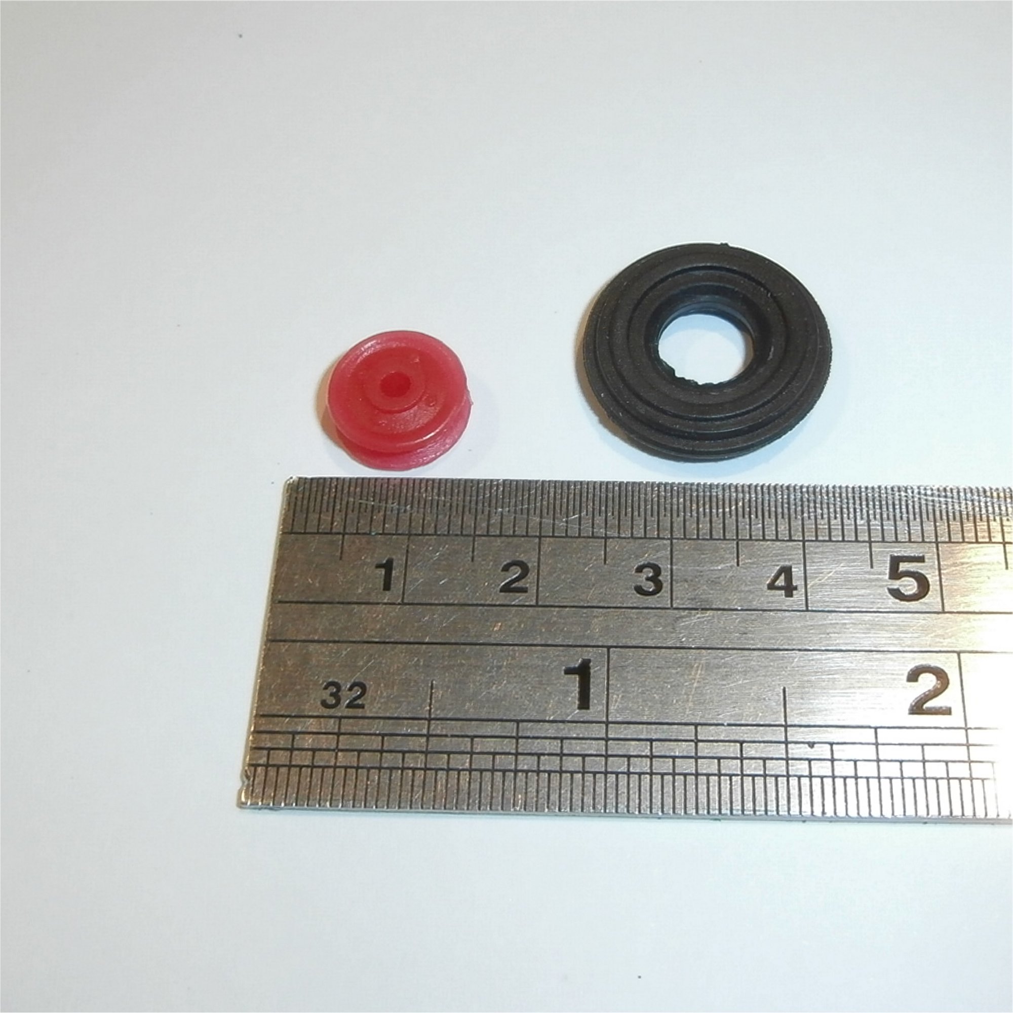 Corgi Toys 50 51 53 Massey Ferguson Tractor Front Wheel Hub & Tyre