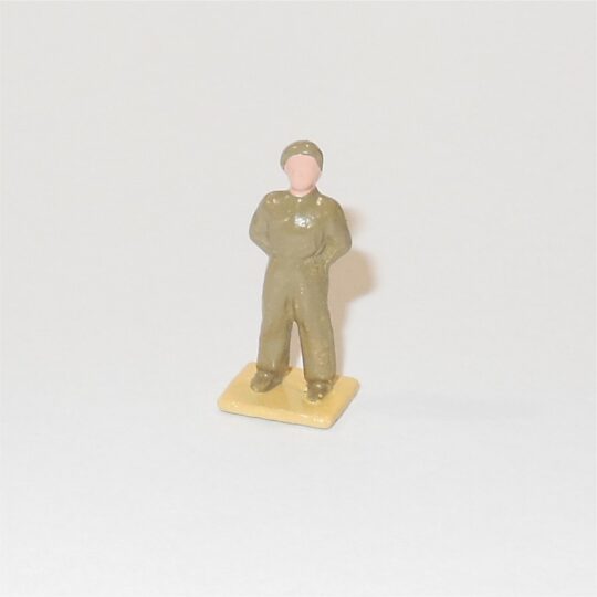 Dinky Toys 150c RTC Private Standing Painted Khaki