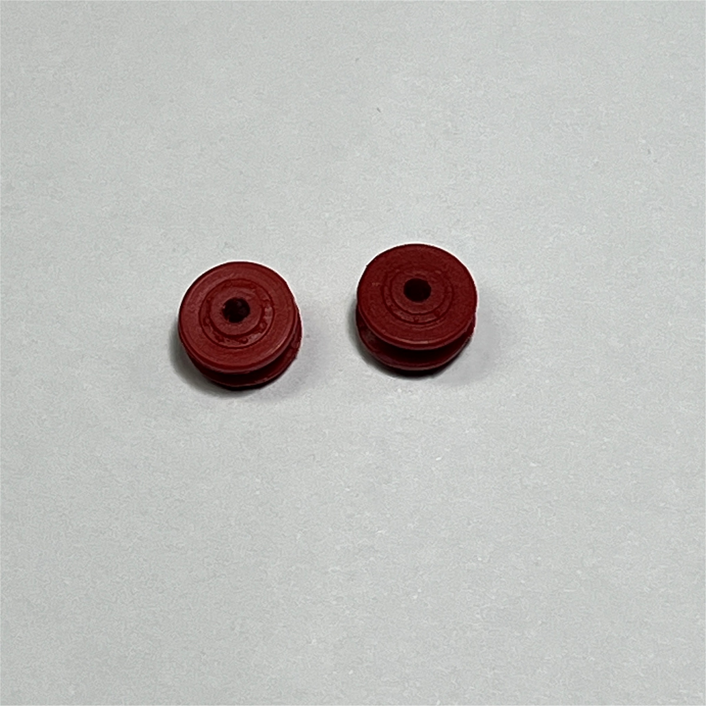 Dinky Toys Supertoys Truck Dark Red Plastic Fine Pattern Wheel Hubs Pair