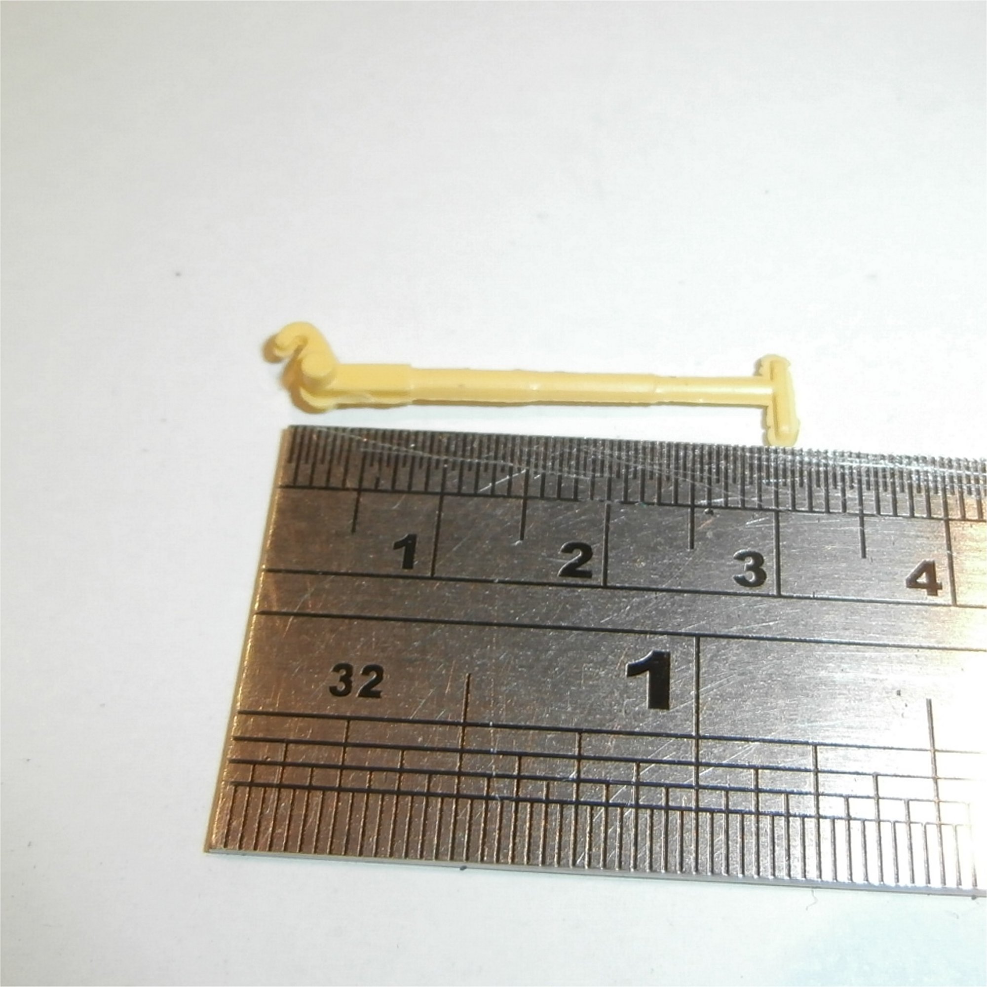 Dinky Toys 101 Thunderbird 2 Yellow Plastic Leg