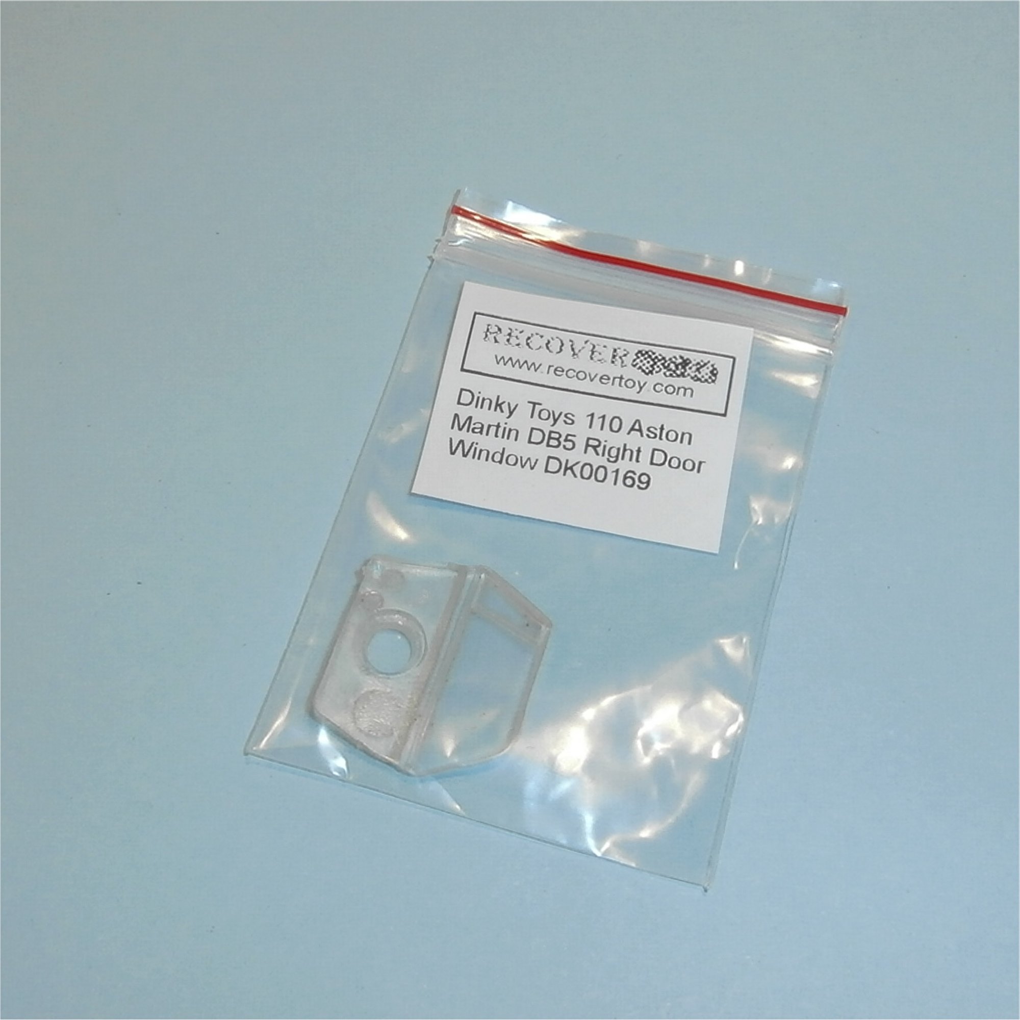 Dinky Toys 110 Aston Martin DB5 Right Door Plastic Window