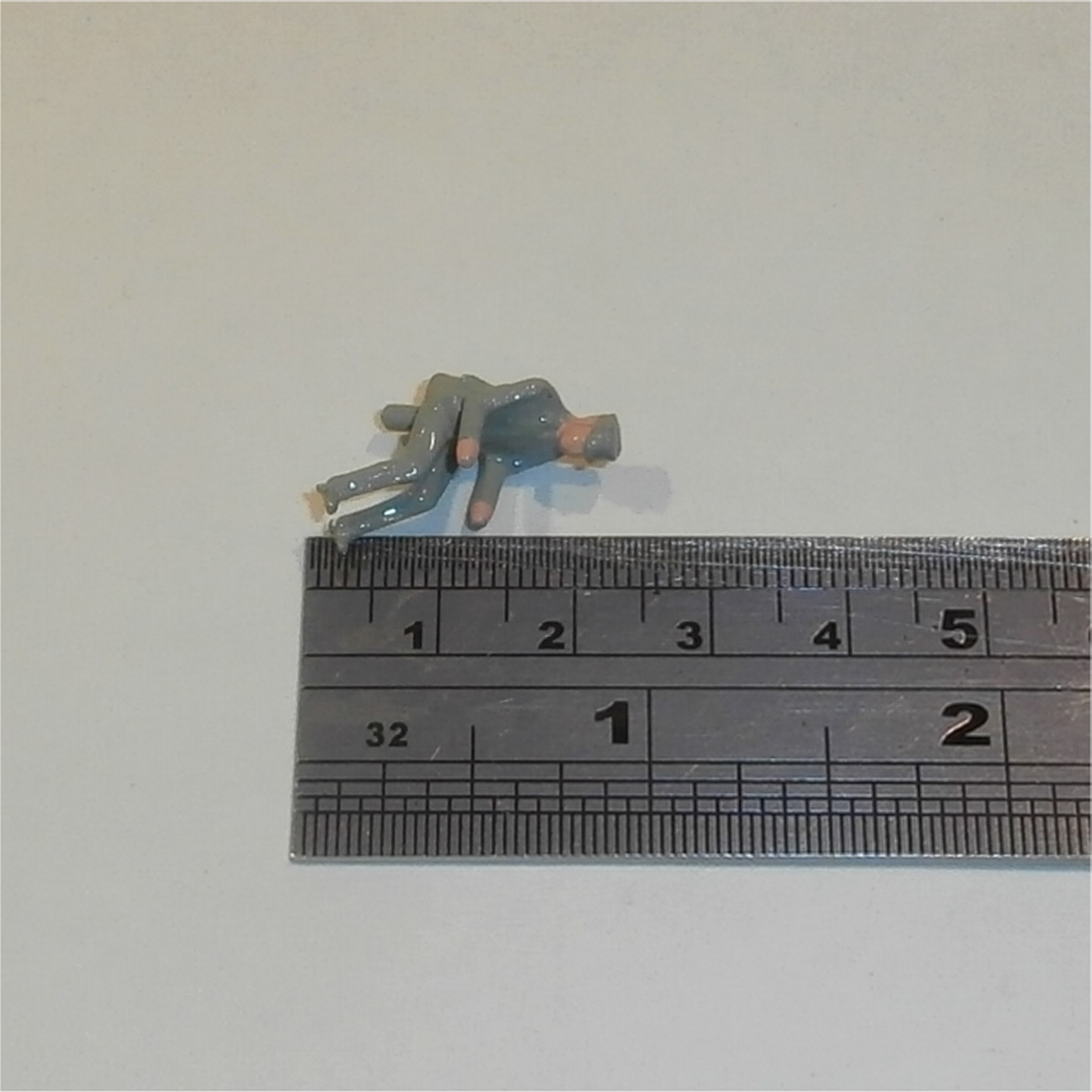 Dinky Toys 272 276 286 Ford Transit Grey Plastic Driver Figure