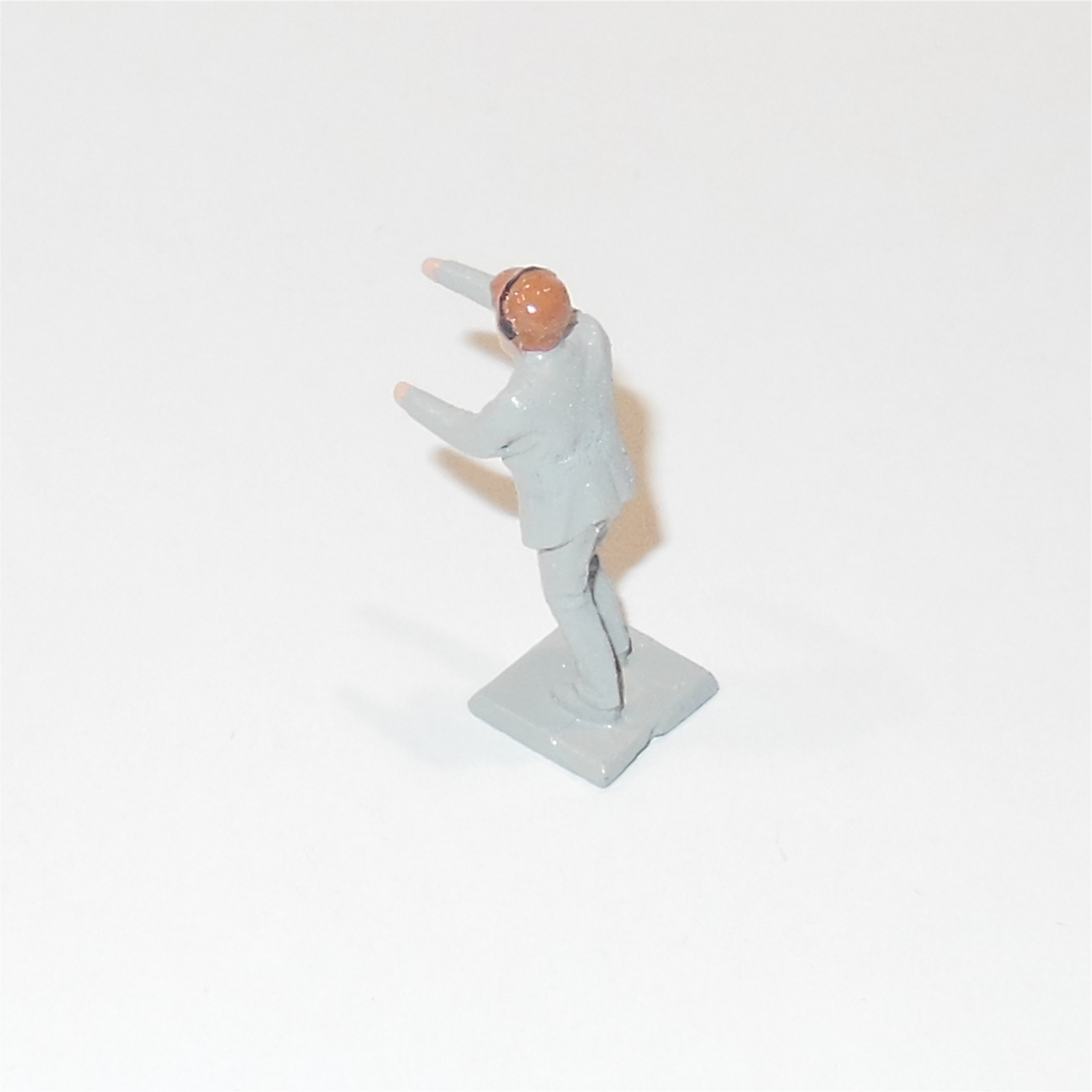 Dinky Toys 987 ABC TV Standing Camera Man Painted
