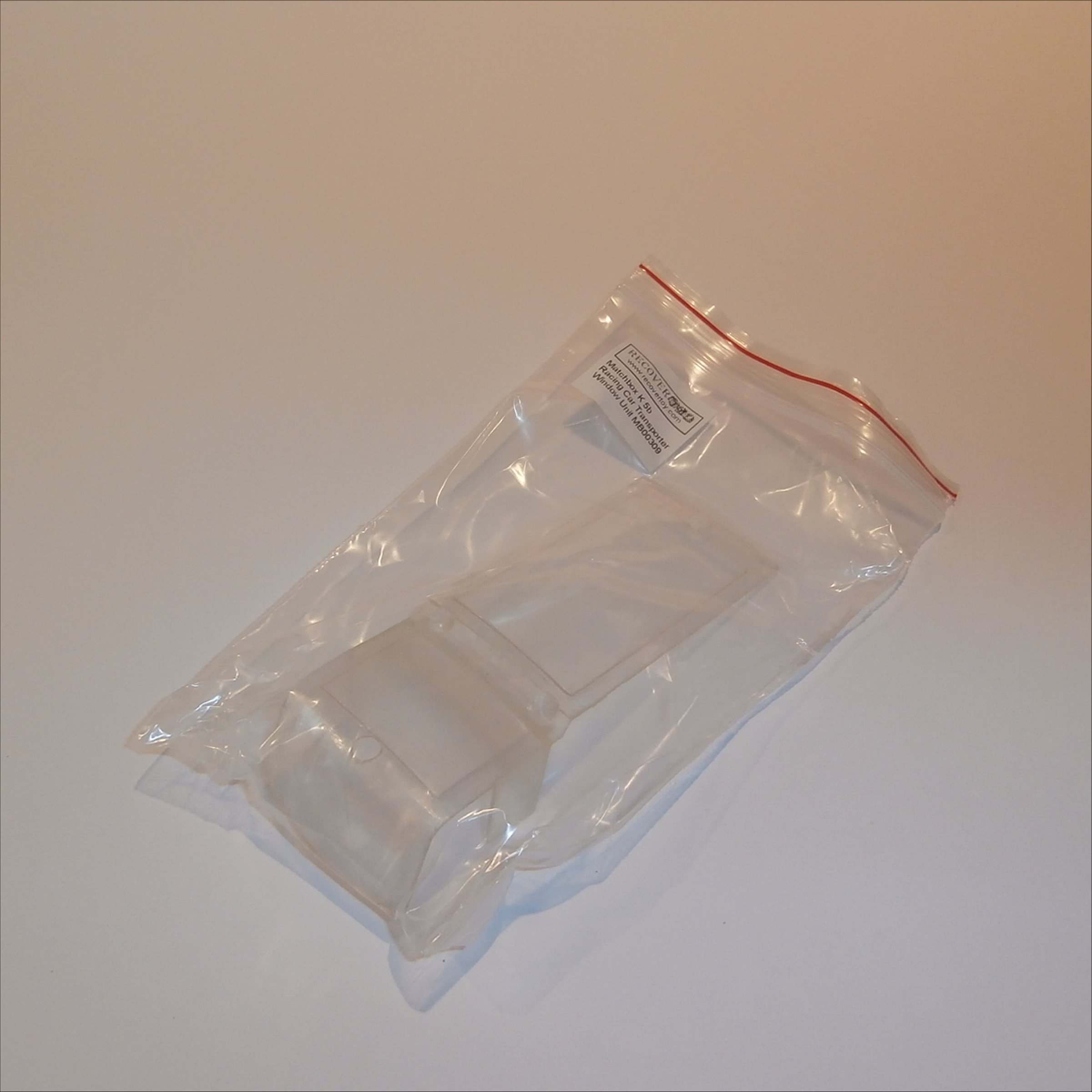 Matchbox Lesney King Size K 5b Racing Car Transporter Windscreen Window Unit