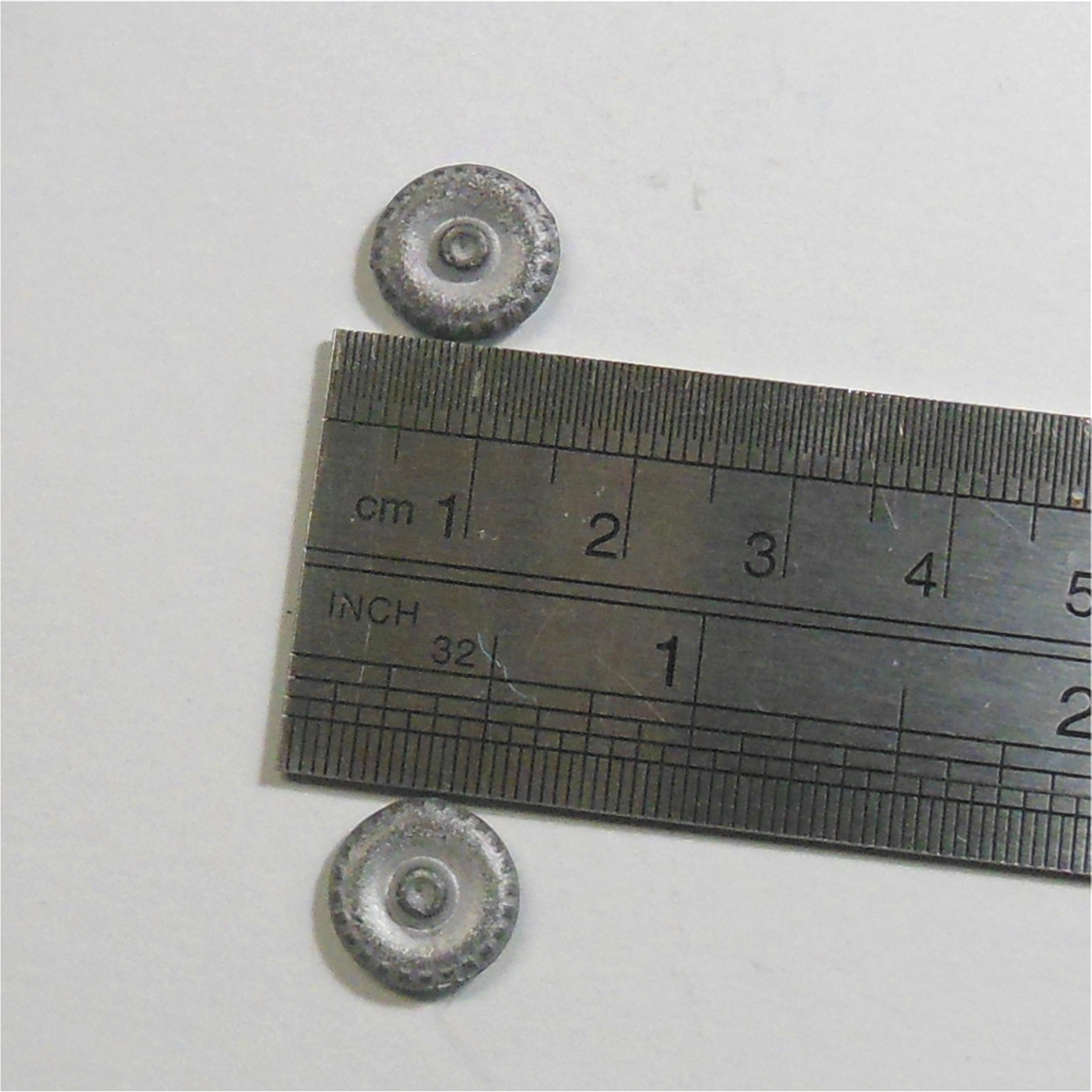 Matchbox Lesney Early Metal Road Wheel Pair 12mm Diameter 1-75 Regular Wheels
