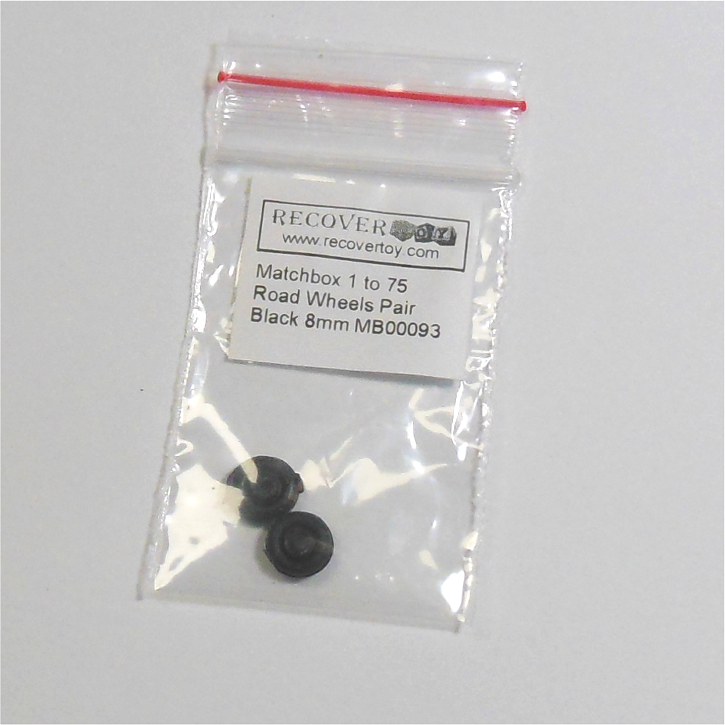Matchbox Lesney Road Wheels Pair Black Plastic 8mm Diameter 1-75 Regular Wheels