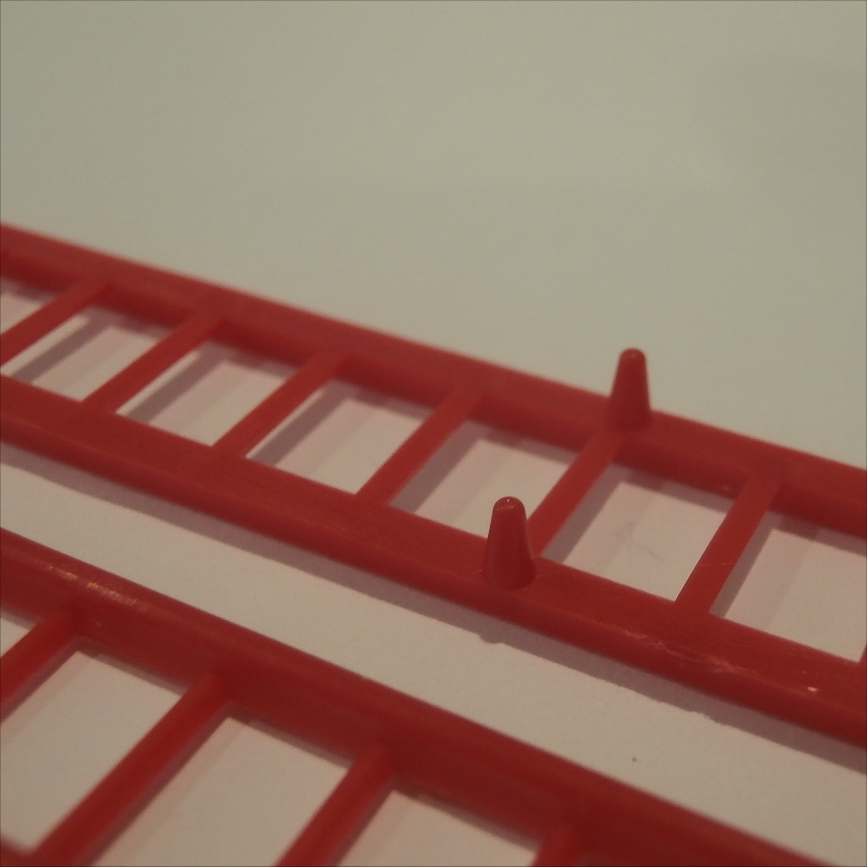 Triang Minic 62M Fire Engine Red Ladders x 2 with Clips