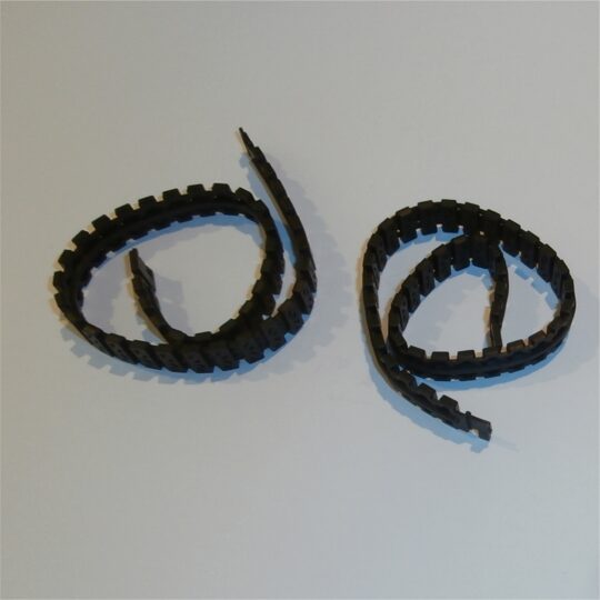 Dinky Toys Tracks Pair Type C #3 Black 654 Mobile Gun 683 Chieftain Tank