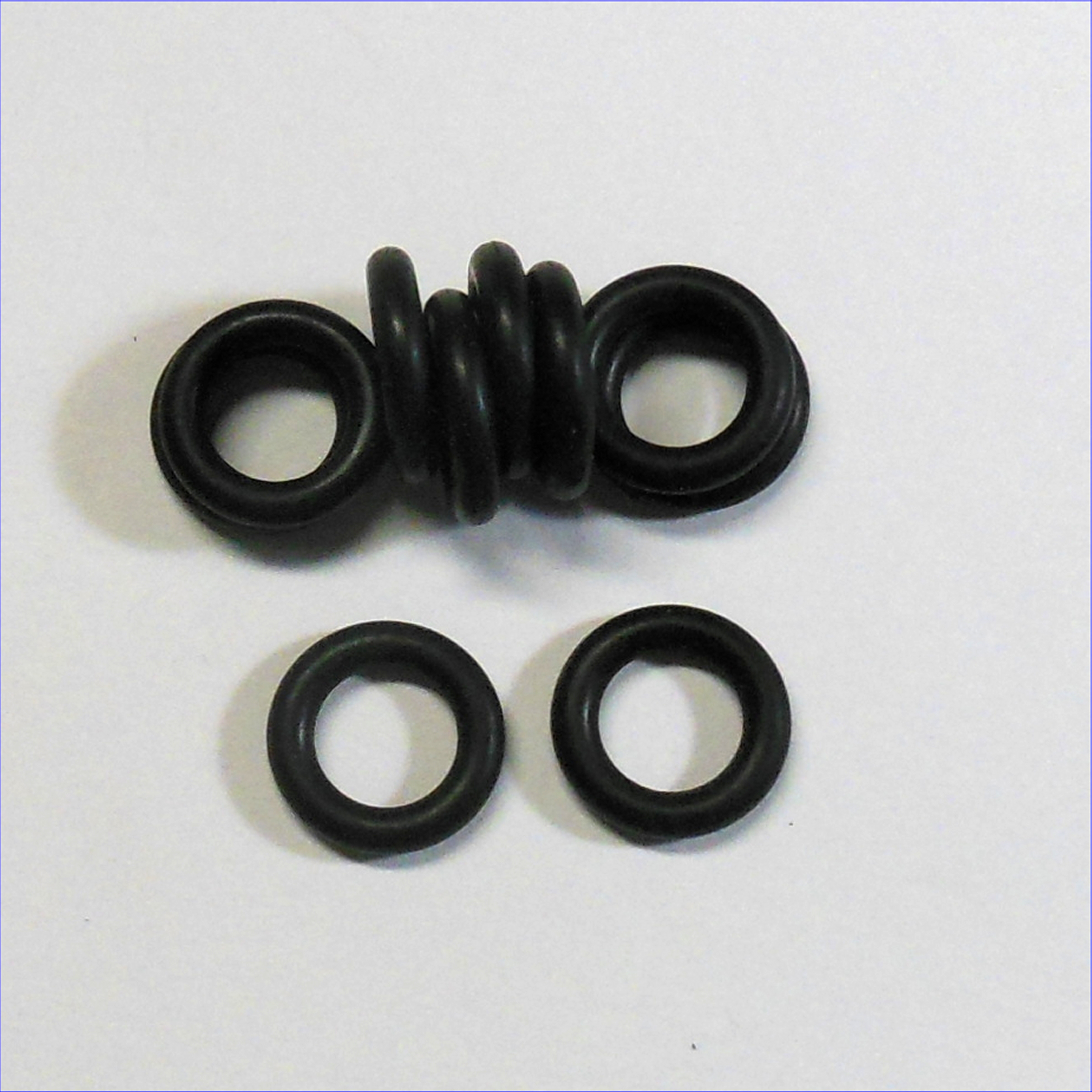Tri-ang Minic 20mm Car & Truck Pressed Rim Smooth Tyre Black Y055