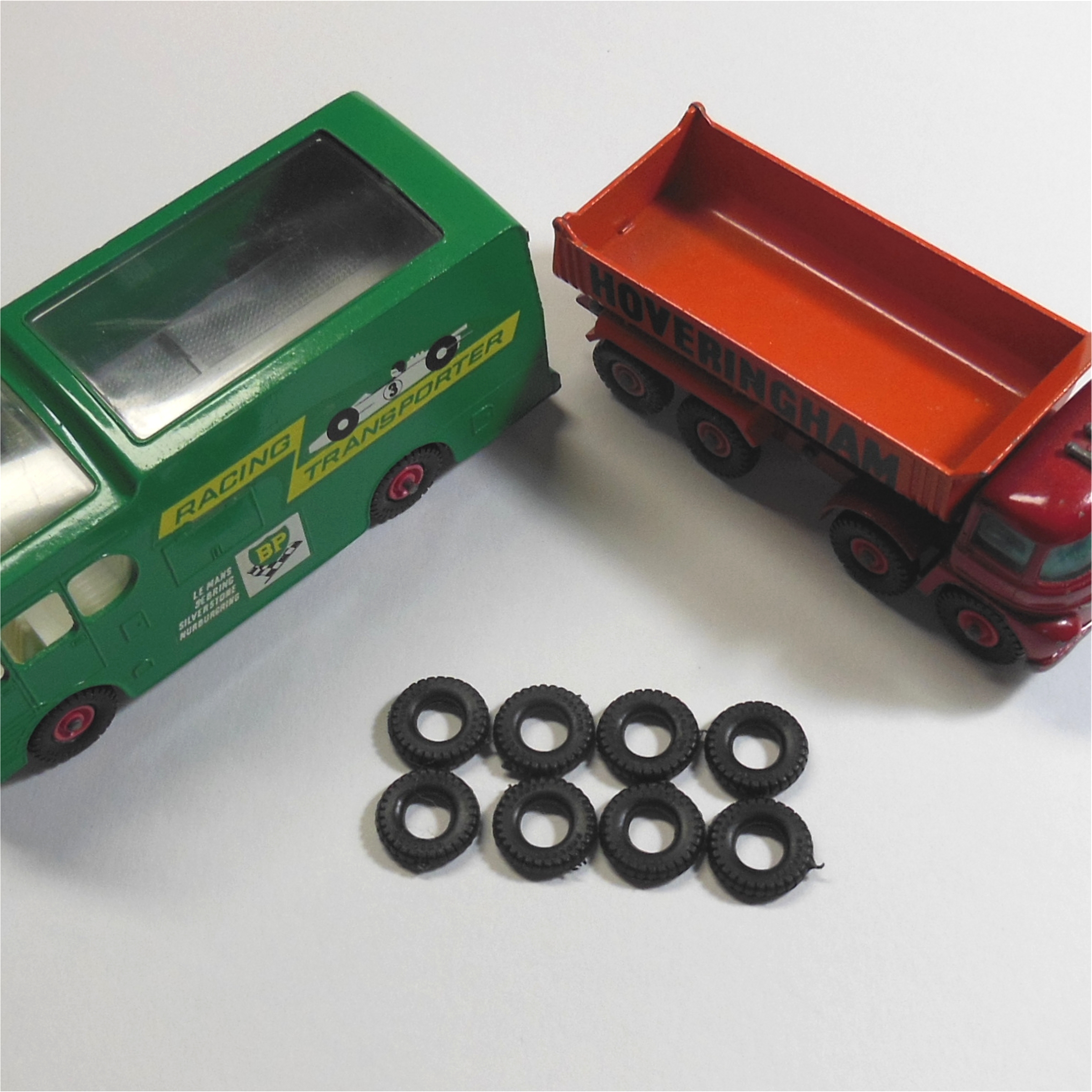 Matchbox King Size 16mm Square Tread Tyre Black Y061