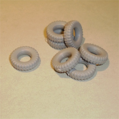 Matchbox Kingsize 14mm Square Tread Tyre Grey Y092