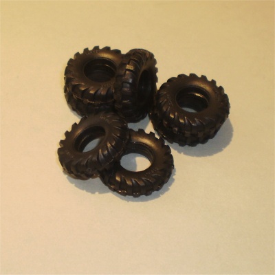 Matchbox Kingsize 24mm Heavy Tread Tyre Black Y103