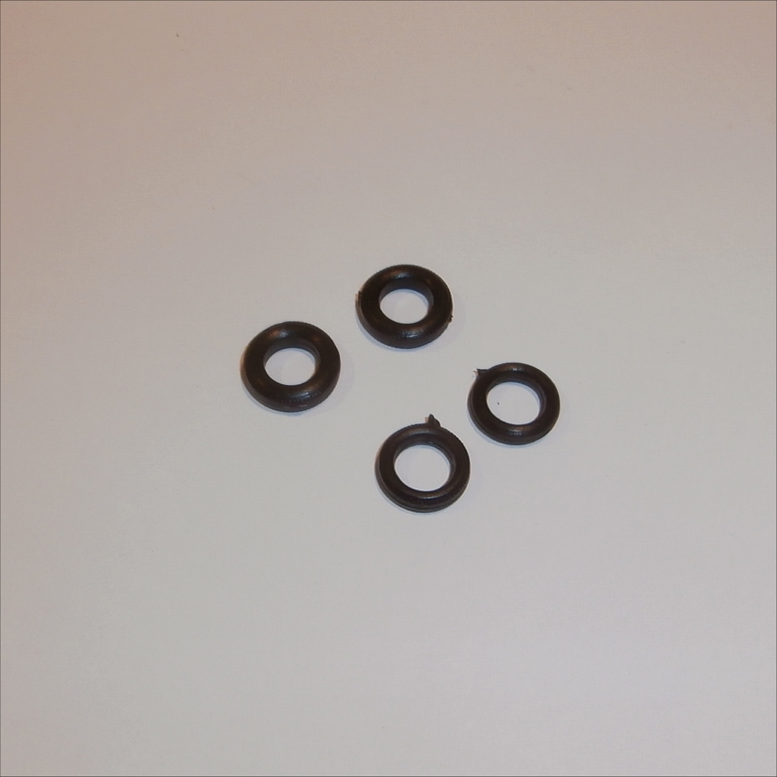 Matchbox Lesney 1-75 Racing Car 19 d Lotus 52 b BRM Tires Set of 4 Black Tyres Pack #9