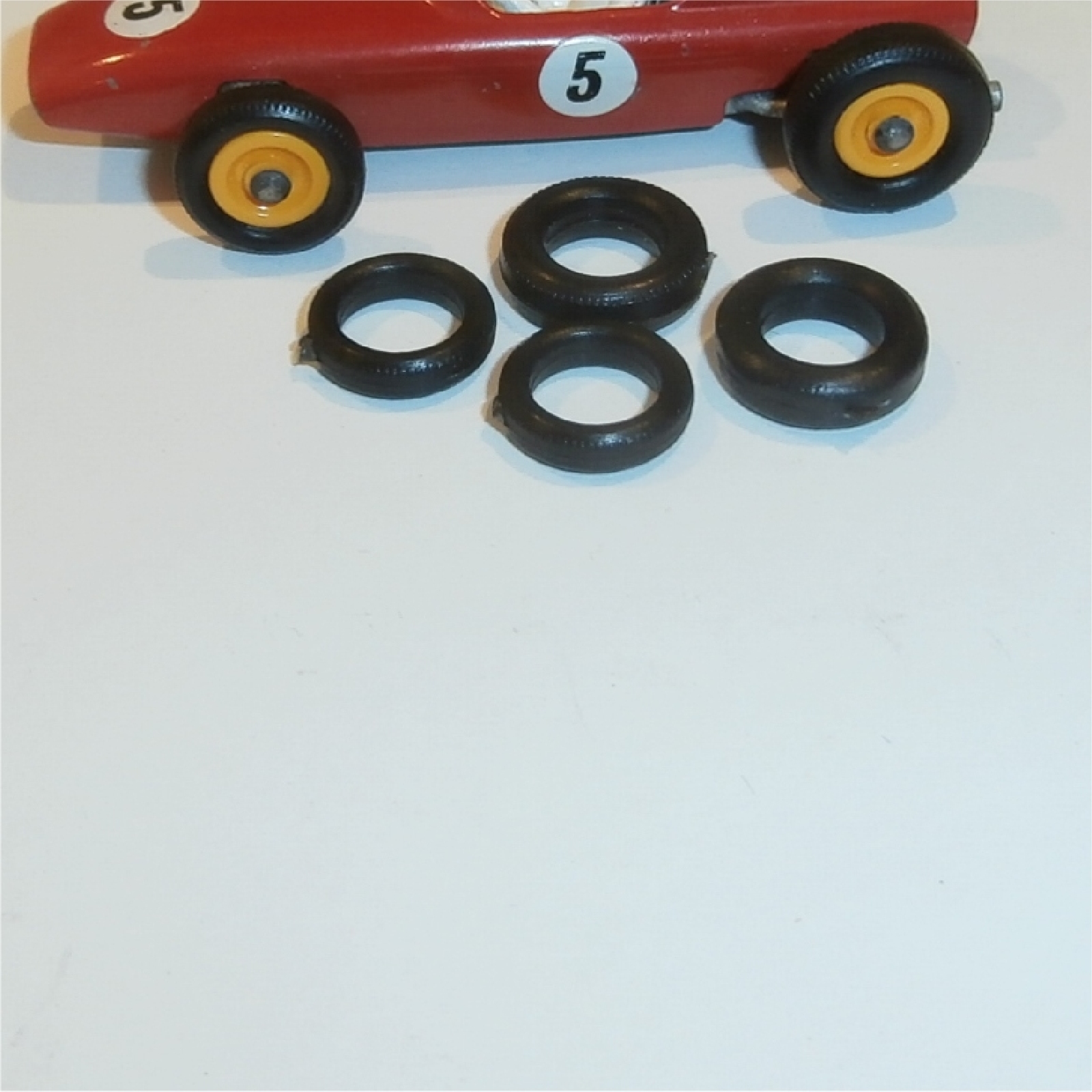 Matchbox Lesney 1-75 Racing Car 19 d Lotus 52 b BRM Tires Set of 4 Black Tyres Pack #9