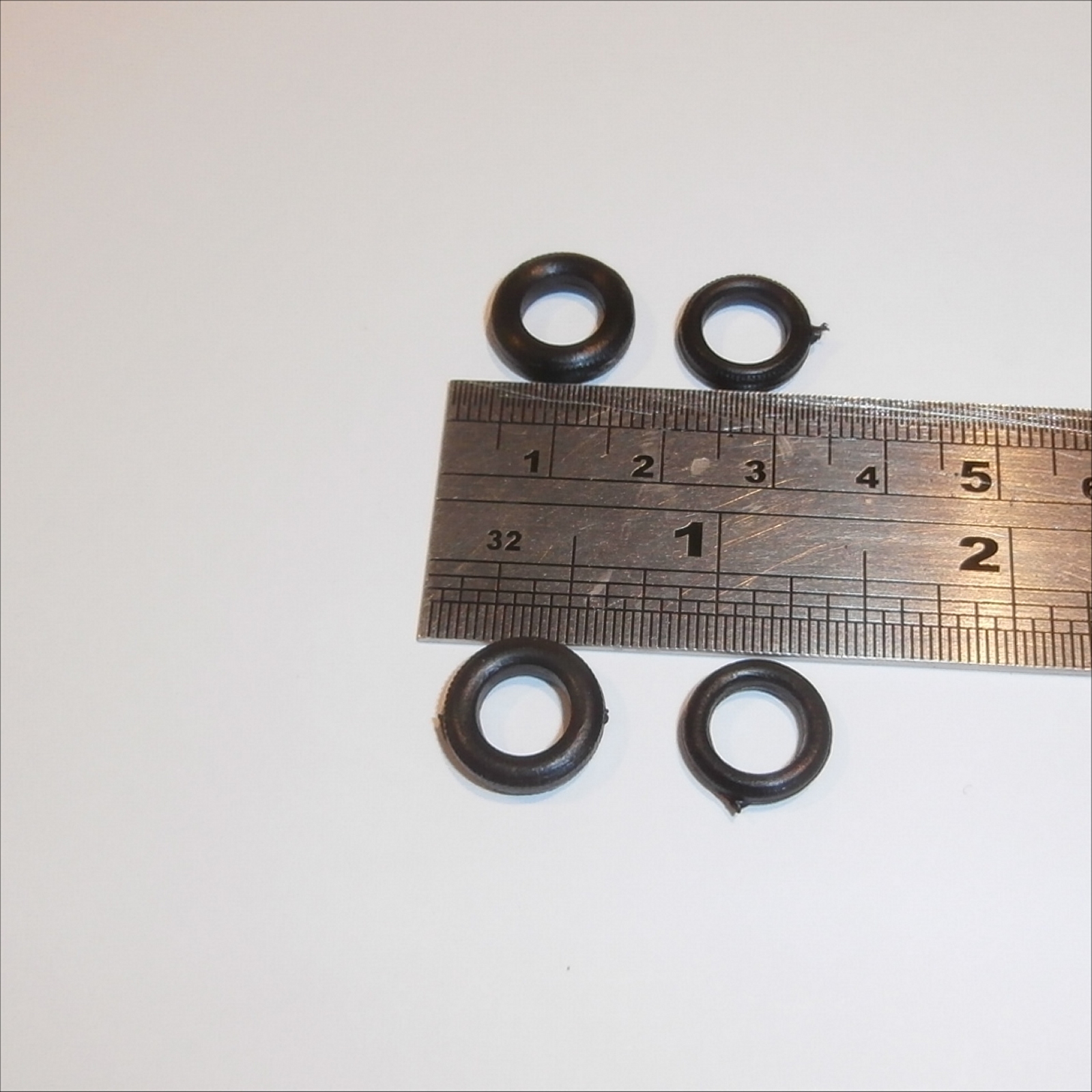 Matchbox Lesney 1-75 Racing Car 19 d Lotus 52 b BRM Tires Set of 4 Black Tyres Pack #9