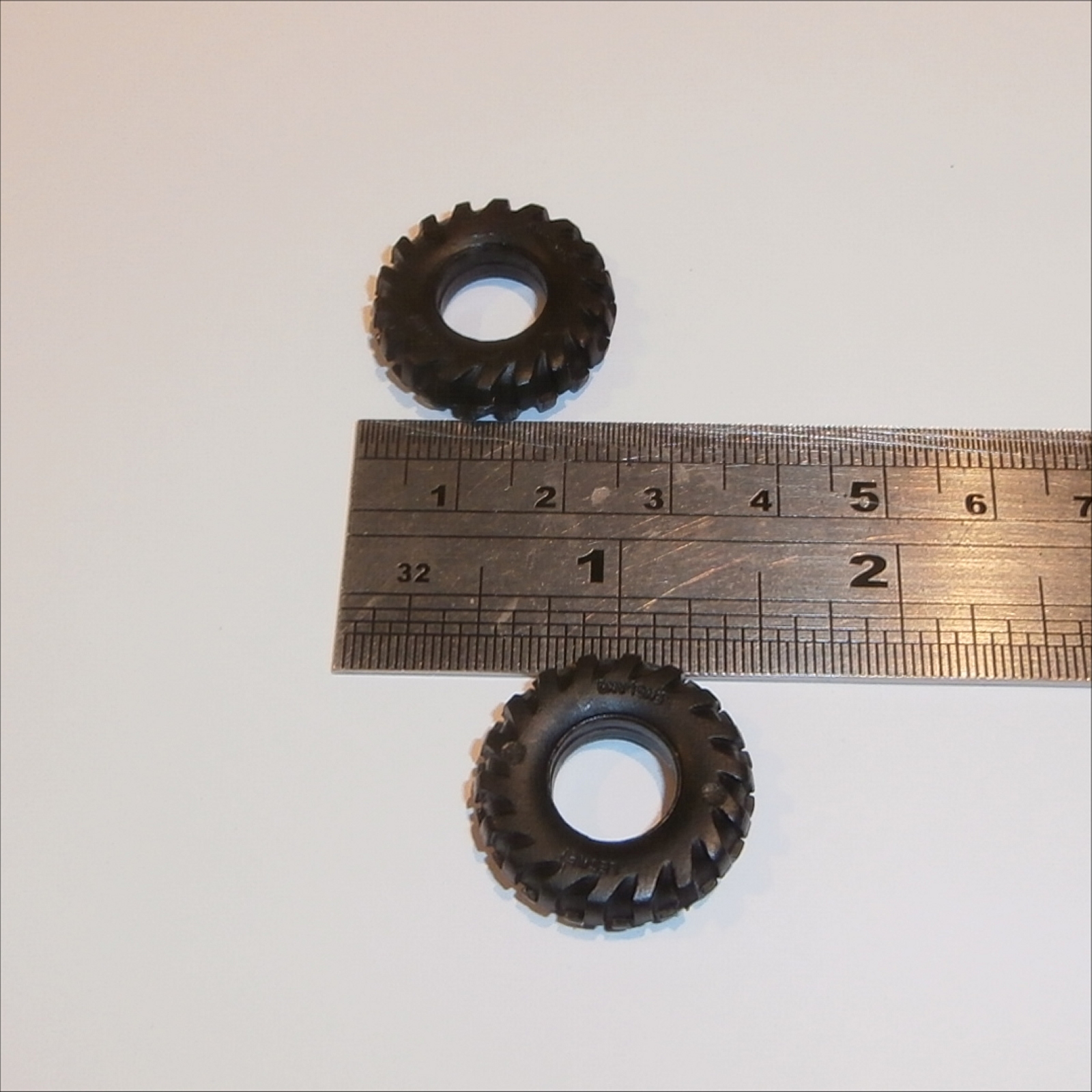 Matchbox King Size K 10a Tractor Grader Tires 4 Tyres Pack #16