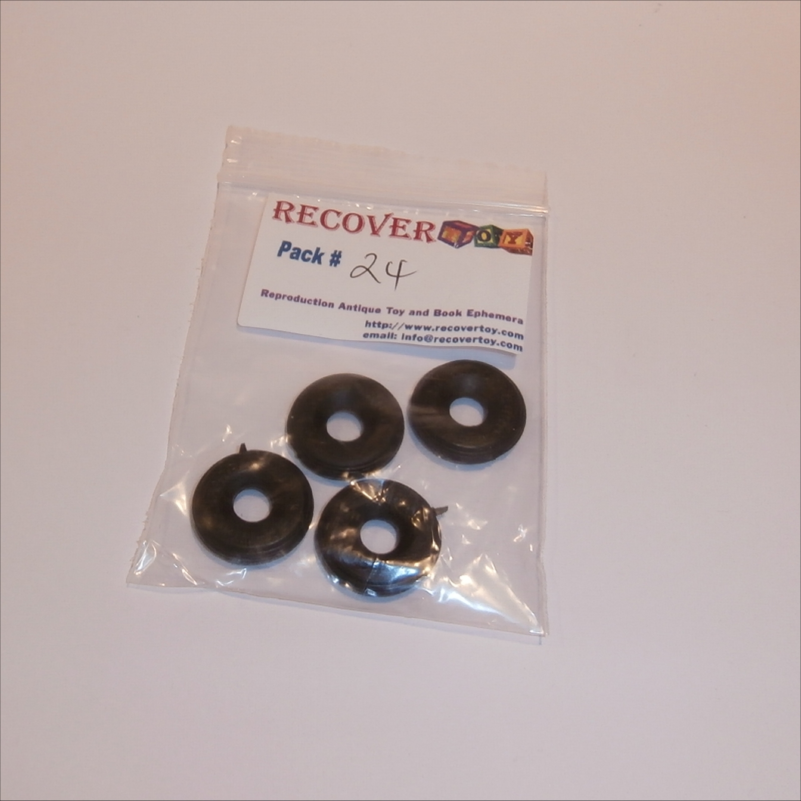 Schuco Standard 25mm Cast Hub Black Tires Set of 4 Tyres Pack #24