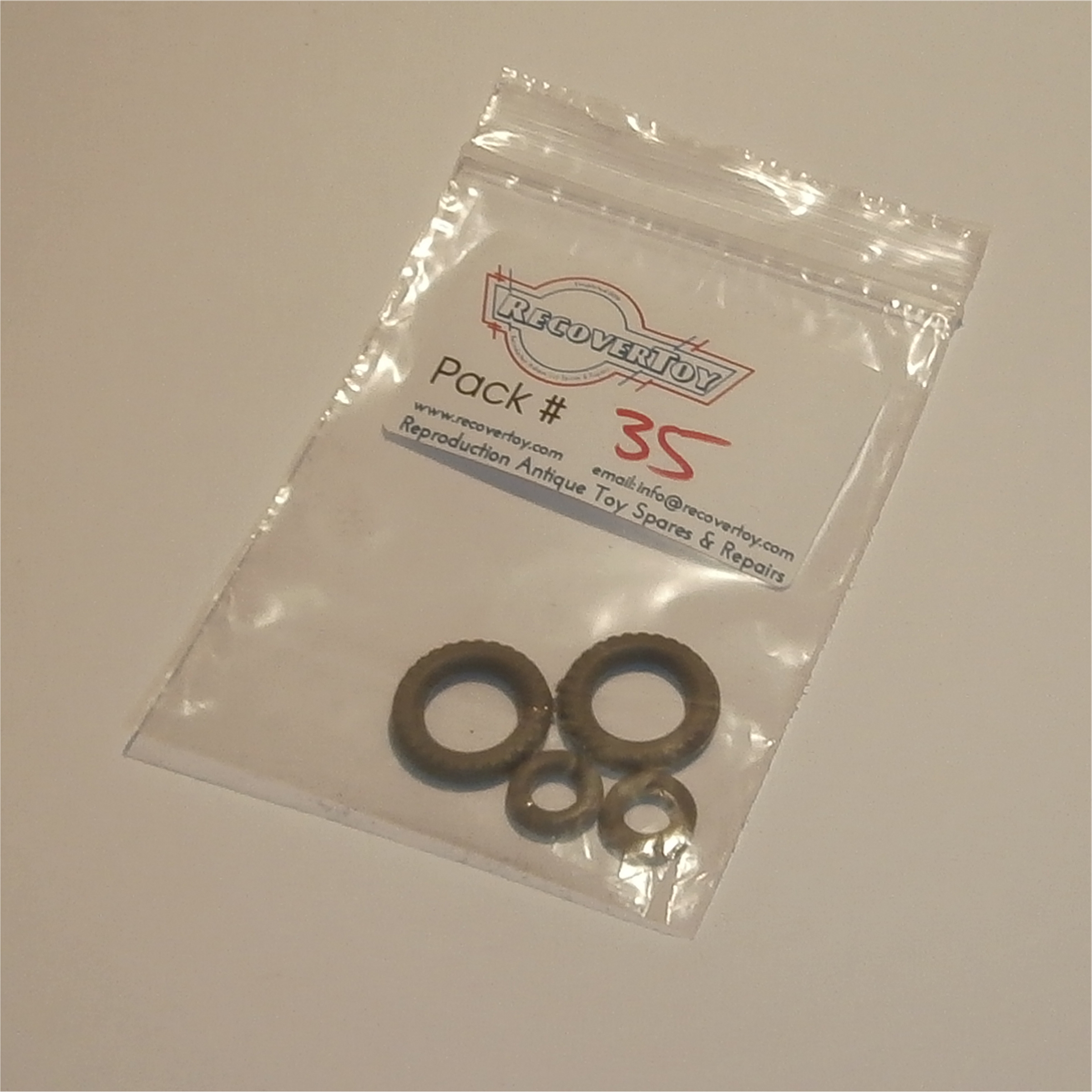 Matchbox Lesney 1-75 50 b or 72 a Tractor Grey Tires Set of 4 Tyres Pack #35