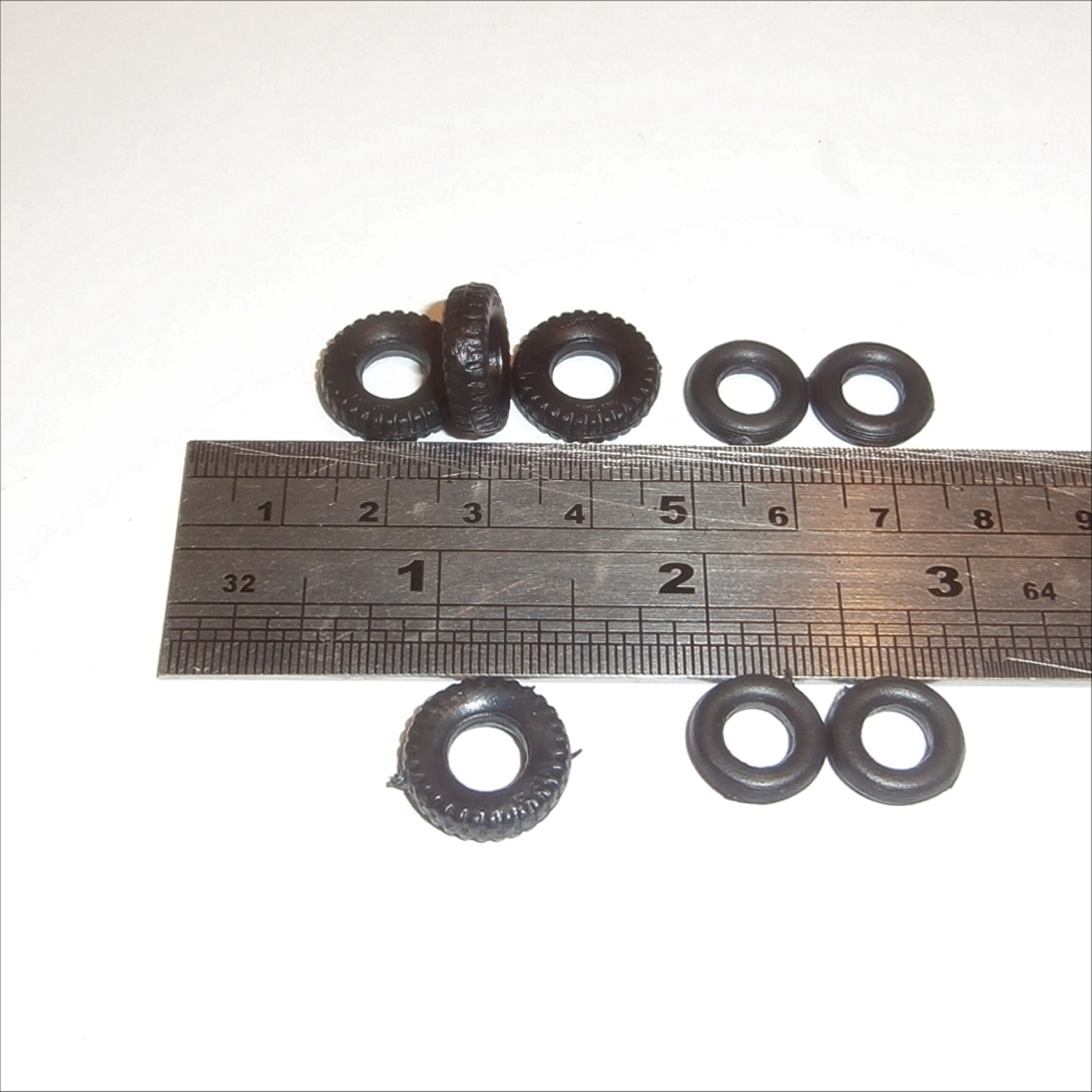 Matchbox Kingsize K 18 a Dodge Horsebox Tires Set of 10 Black Tyres Pack #63