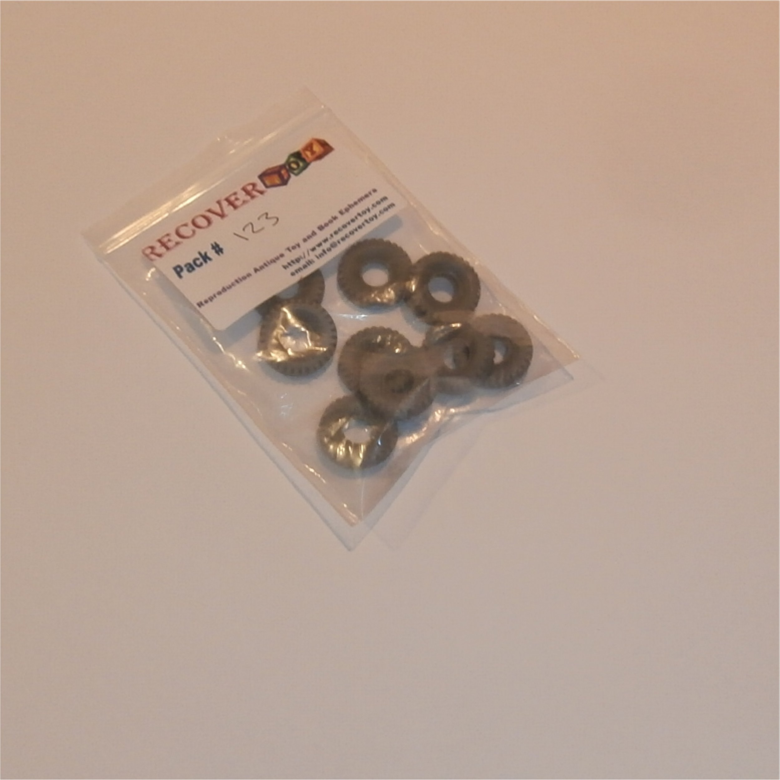 Dinky Toys Supertoys Foden Truck Grey Block Tread Tires Tyres Set of 9 Pack #123